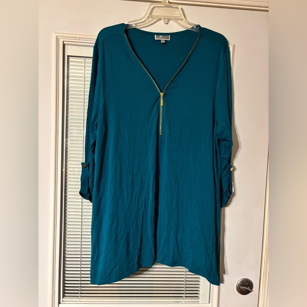 JM Collection Teal V-Neck Top with Gold Zipper